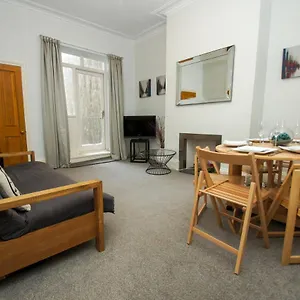 Apartment Norton By Holiday Lets, Brighton